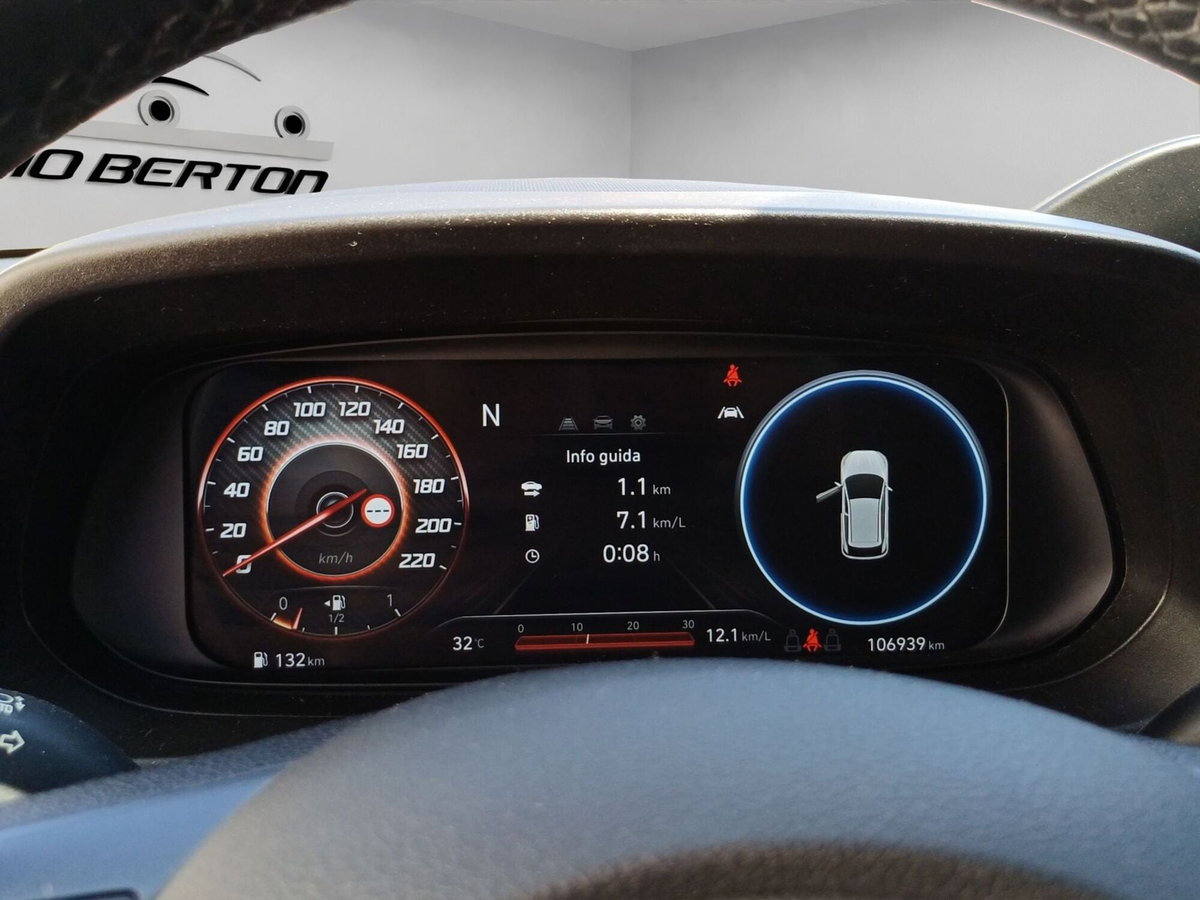 Hyundai i20 1.0 T-GDI 48V iMT ConnectLine (9)