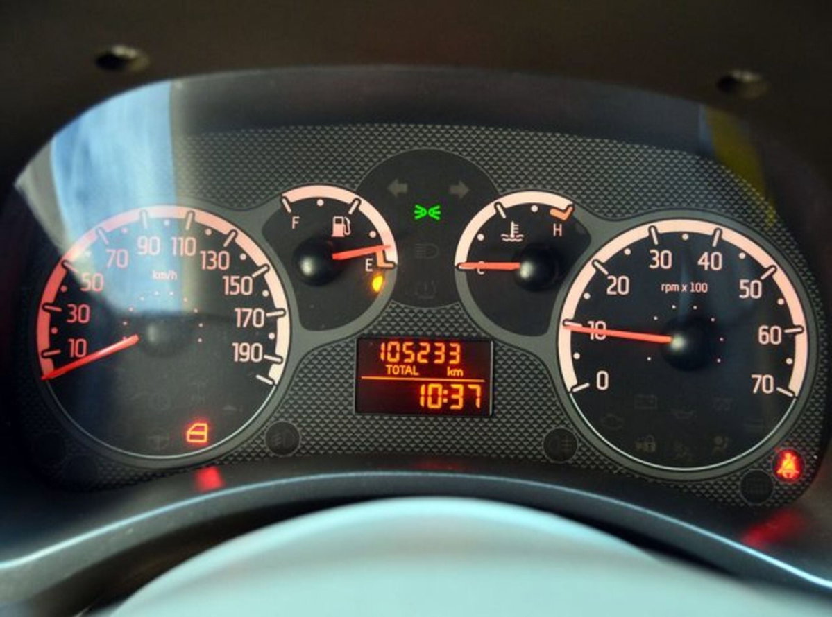 Fiat Panda 1.2 Dynamic Euro 5 (8)