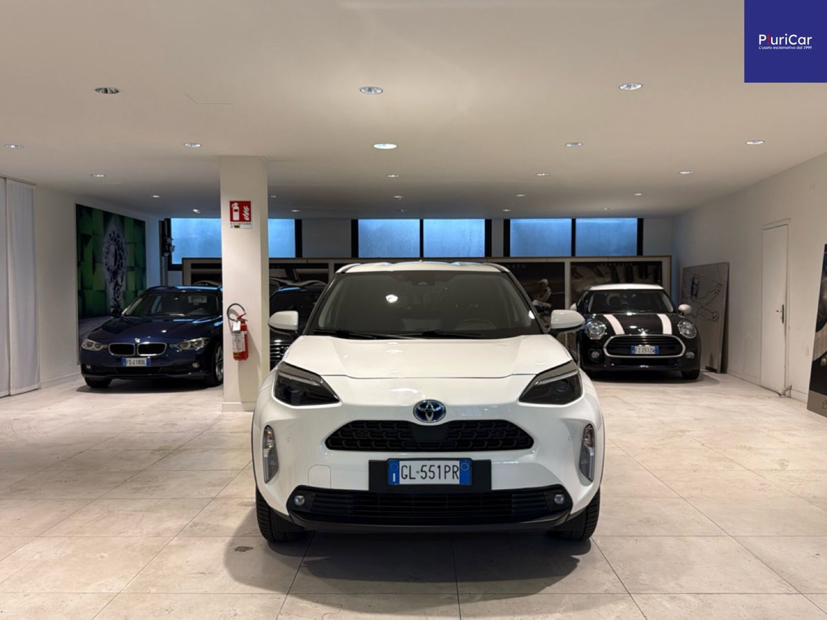 Toyota Yaris Cross 1.5h GR Sport Black Sky fwd 116cv e-cvt (17)