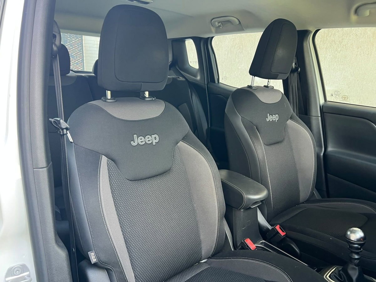Jeep Renegade 1.0 T3 Limited (15)