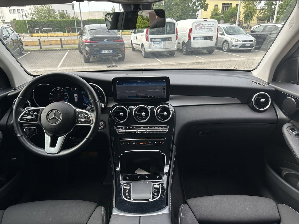 Mercedes-Benz GLC SUV 220 d 4Matic Sport (10)