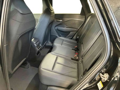 Audi Q3 2.0 TDI 150 CV S tronic S line Edition (8)