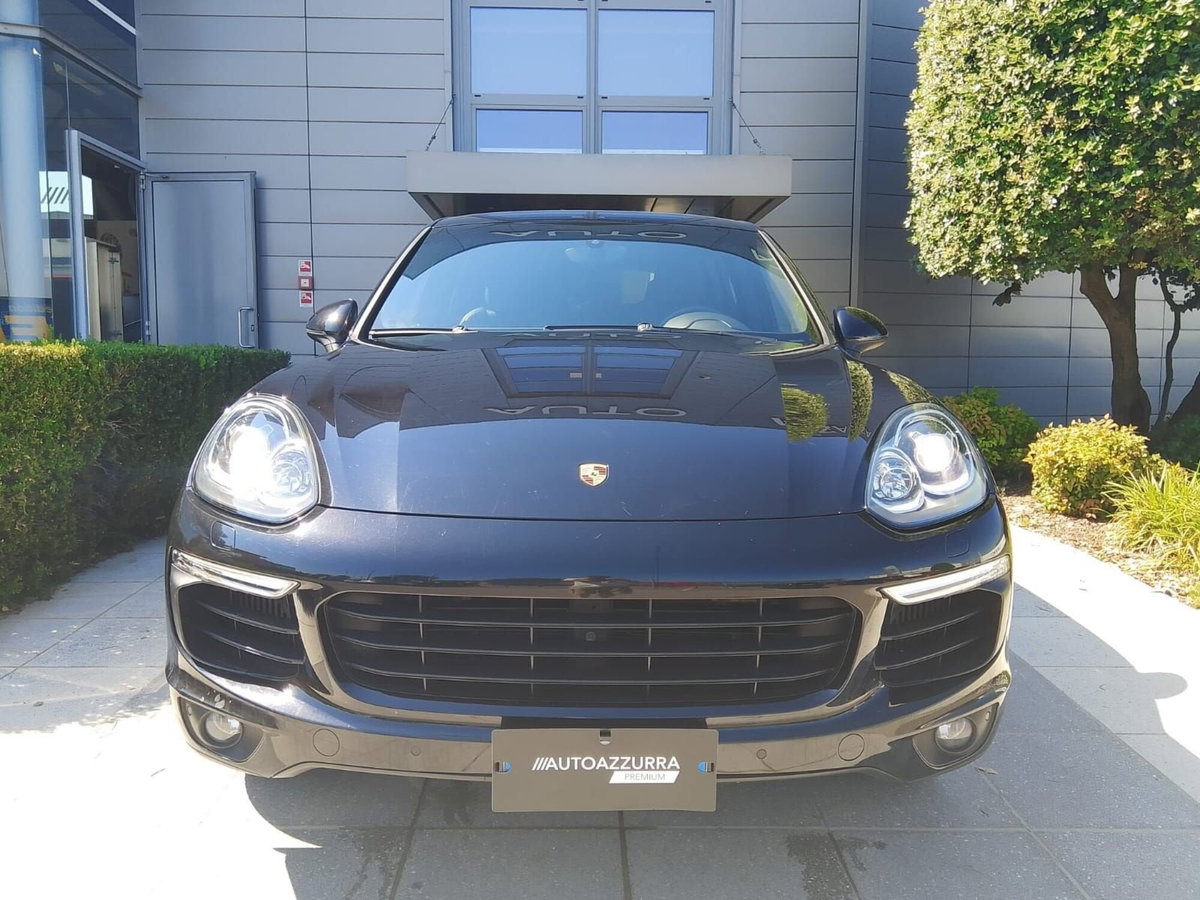Porsche Cayenne 3.0 Diesel (2)