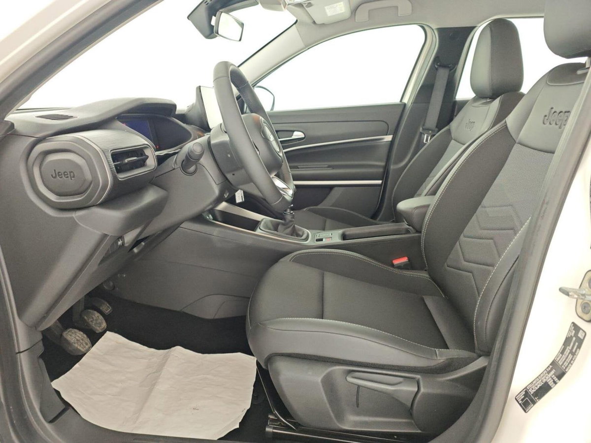Jeep Avenger 1.2 turbo Altitude fwd 100cv (10)