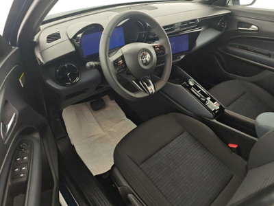 Alfa Romeo Junior 1.2 ibrida 145cv edct6 (9)