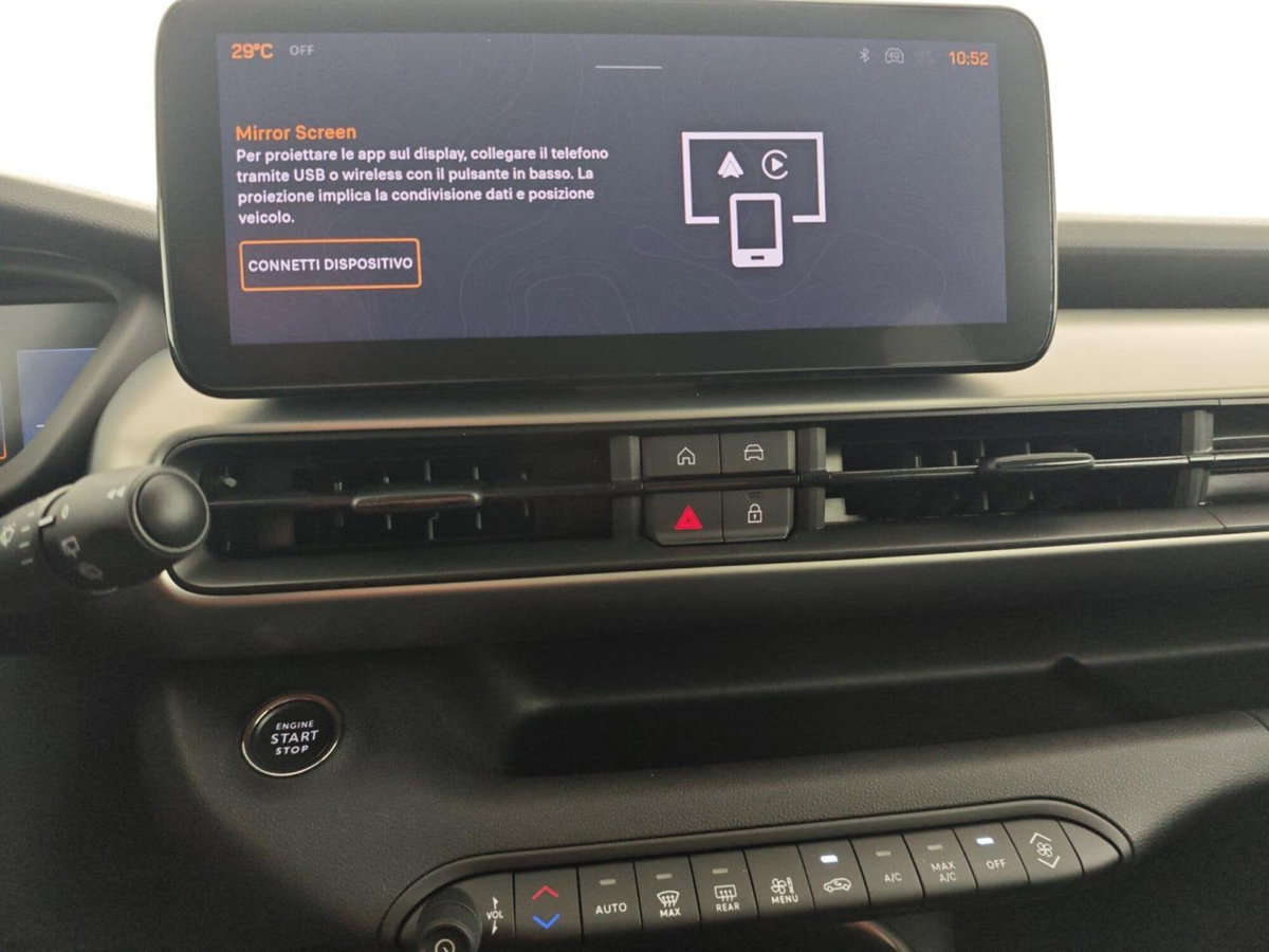 Jeep Avenger 1.2 turbo Summit fwd 100cv (18)