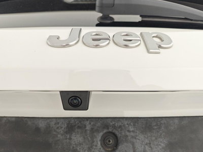 Jeep Avenger 1.2 turbo Summit fwd 100cv (7)