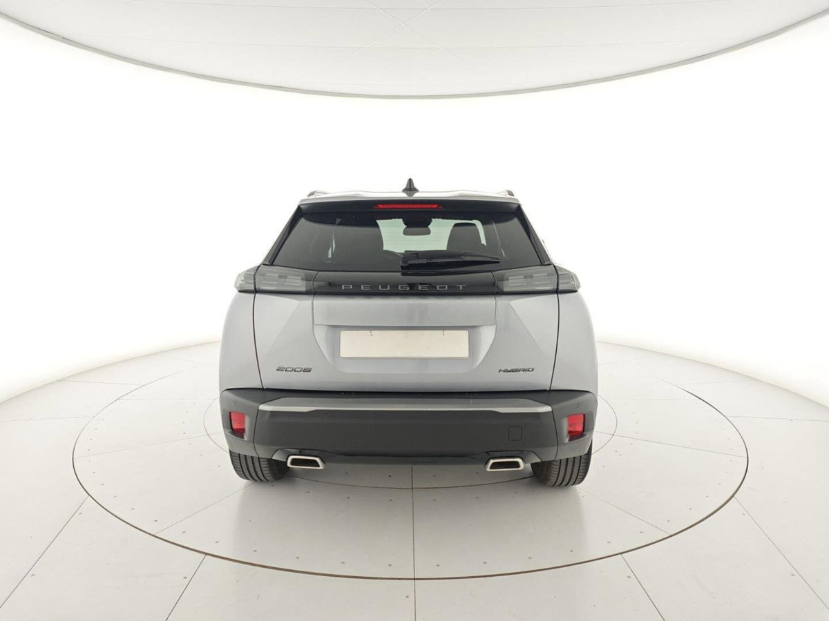 Peugeot 2008 1.2 hybrid Allure 145cv e-dcs6 (4)