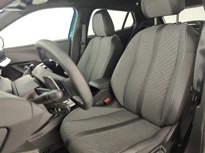 Peugeot 2008 1.2 hybrid Allure 145cv e-dcs6 (11)