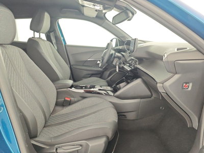 Peugeot 2008 1.2 hybrid Allure 145cv e-dcs6 (13)