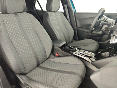 Peugeot 2008 1.2 hybrid Allure 145cv e-dcs6 (13)