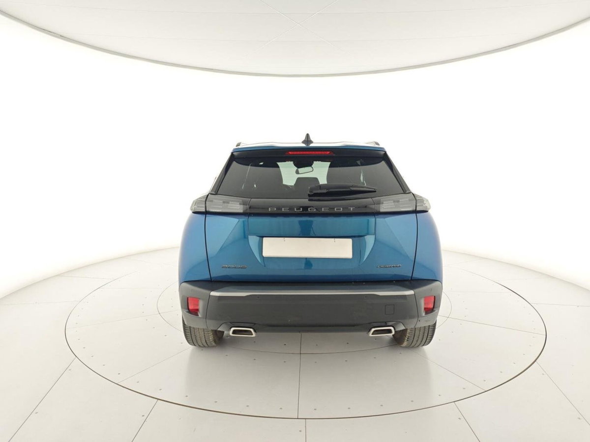Peugeot 2008 1.2 hybrid Allure 145cv e-dcs6 (4)