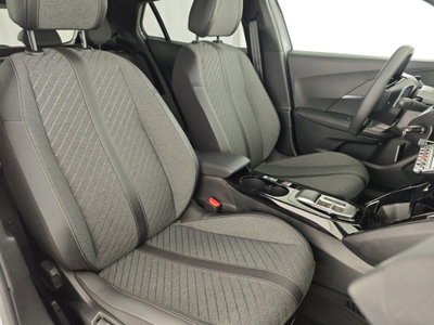 Peugeot 2008 1.2 hybrid Allure 145cv e-dcs6 (14)