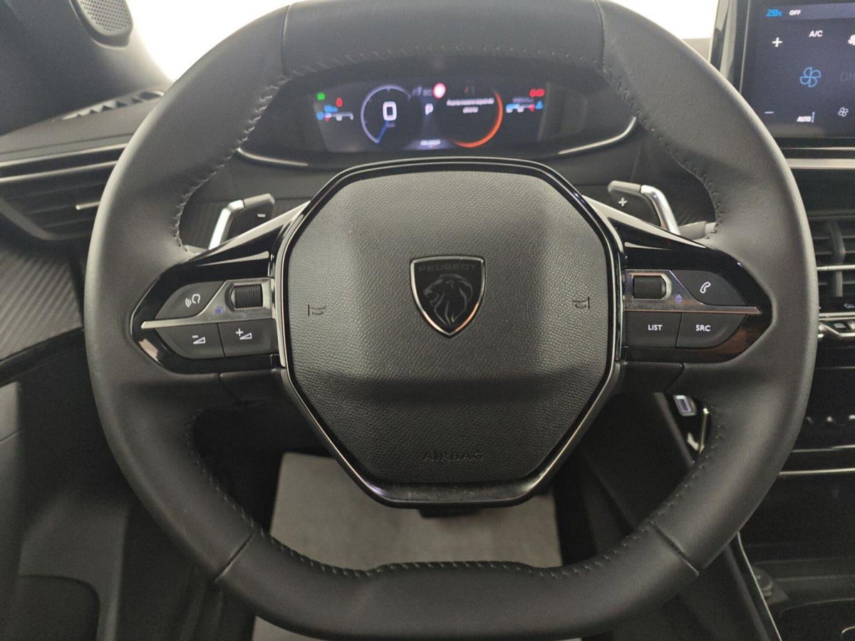 Peugeot 2008 1.2 hybrid Allure 145cv e-dcs6 (20)