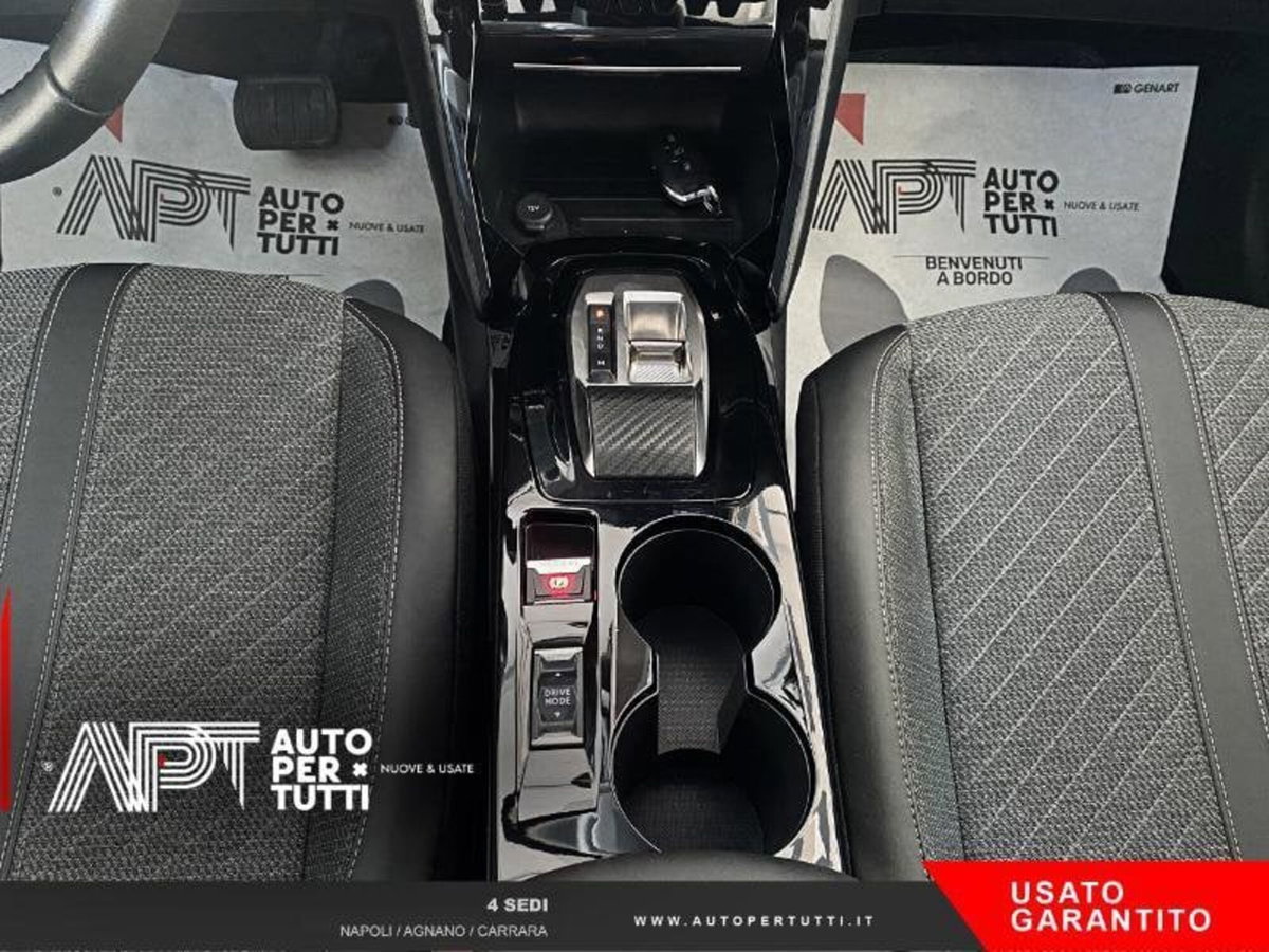 Peugeot 208 1.2 hybrid Allure 110cv e-dcs 6 (10)