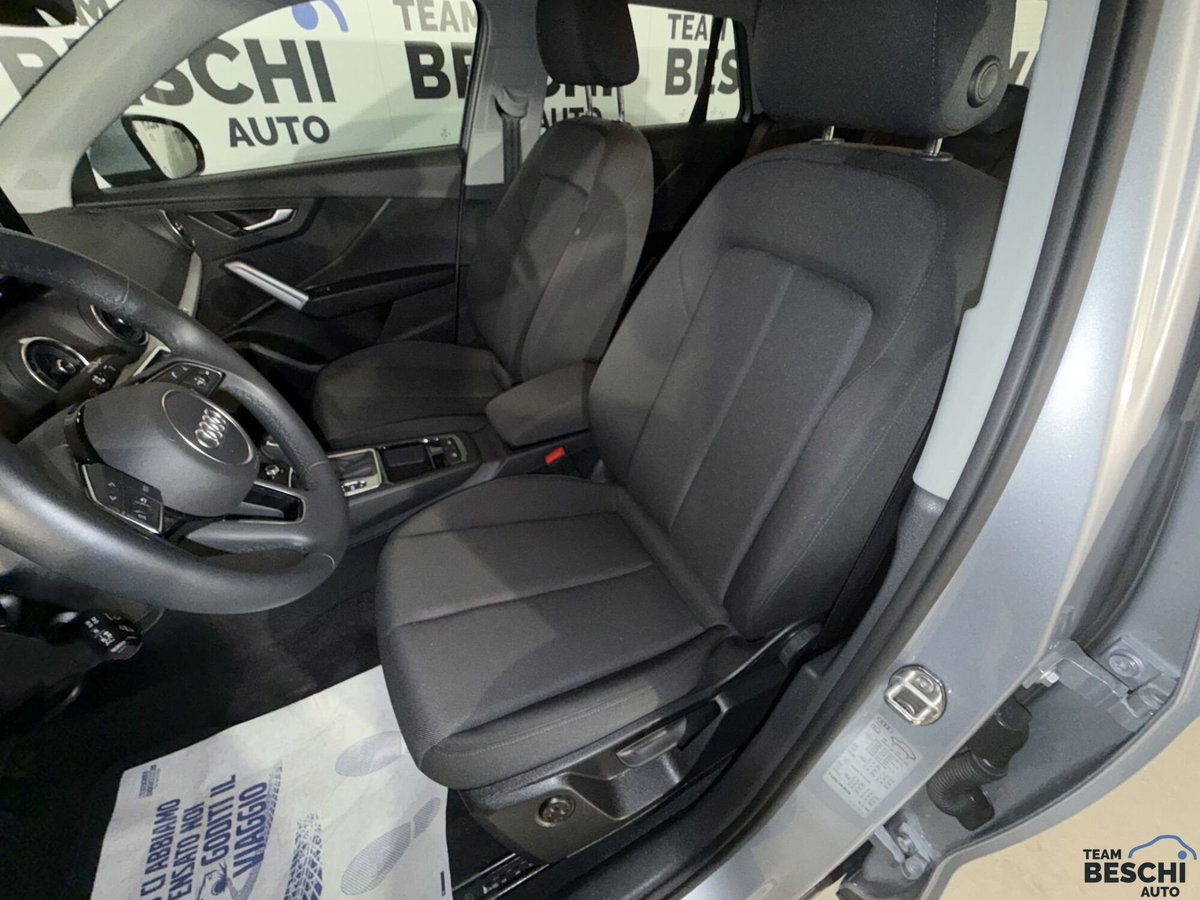 Audi Q2 Q2 35 TFSI S tronic Business (15)