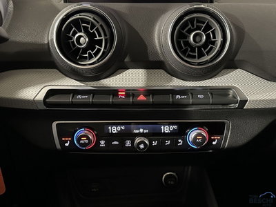 Audi Q2 Q2 35 TFSI S tronic Business (15)