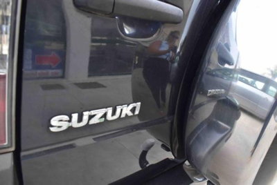 Suzuki Grand Vitara 1.9 DDiS 3 porte Offroad (17)