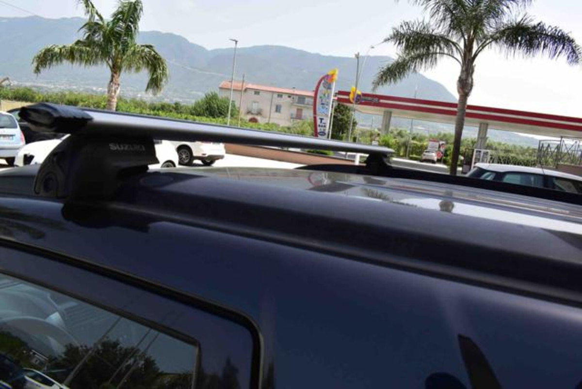 Suzuki Grand Vitara 1.9 DDiS 3 porte Offroad (6)
