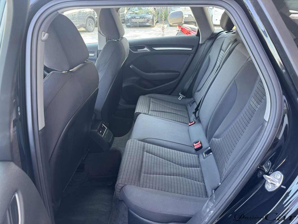 Audi A3 Sportback 1.6 TDI Sport (6)