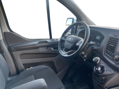 Ford E-Transit Custom Furgone e Transit custom V710 320 64kWh 218cv Trend L2H1 d.cab (5)