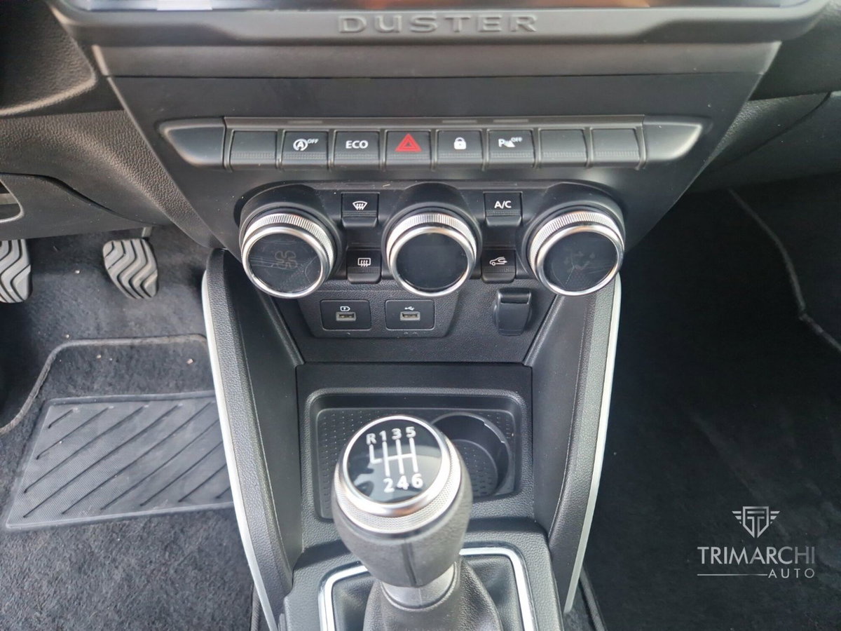 Dacia Duster 1.0 TCe 100 CV ECO-G 4x2 Prestige (14)