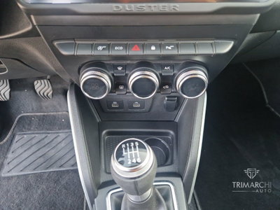 Dacia Duster 1.0 TCe 100 CV ECO-G 4x2 Prestige (14)