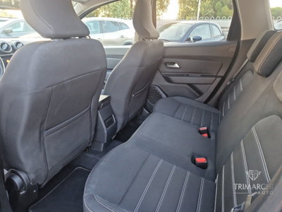 Dacia Duster 1.0 TCe 100 CV ECO-G 4x2 Prestige (15)