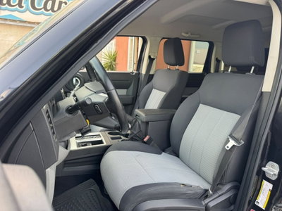 Dodge Nitro 2.8 CRD DPF SE 4WD Auto (6)