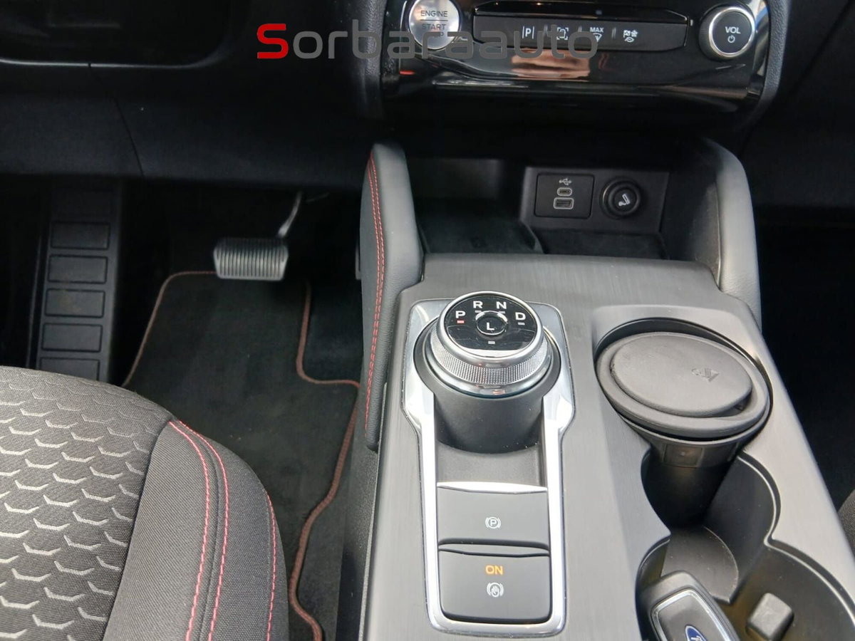 Ford Kuga 2.5 full hybrid Titanium 2wd 180cv auto (20)