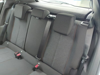 Peugeot 2008 1.2 puretech Style s&s 100cv (10)