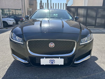 Jaguar XF 2.0 D 180 CV aut. Portfolio (2)