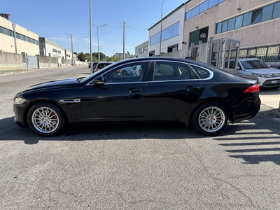 Jaguar XF 2.0 D 180 CV aut. Portfolio (3)