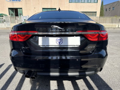Jaguar XF 2.0 D 180 CV aut. Portfolio (5)