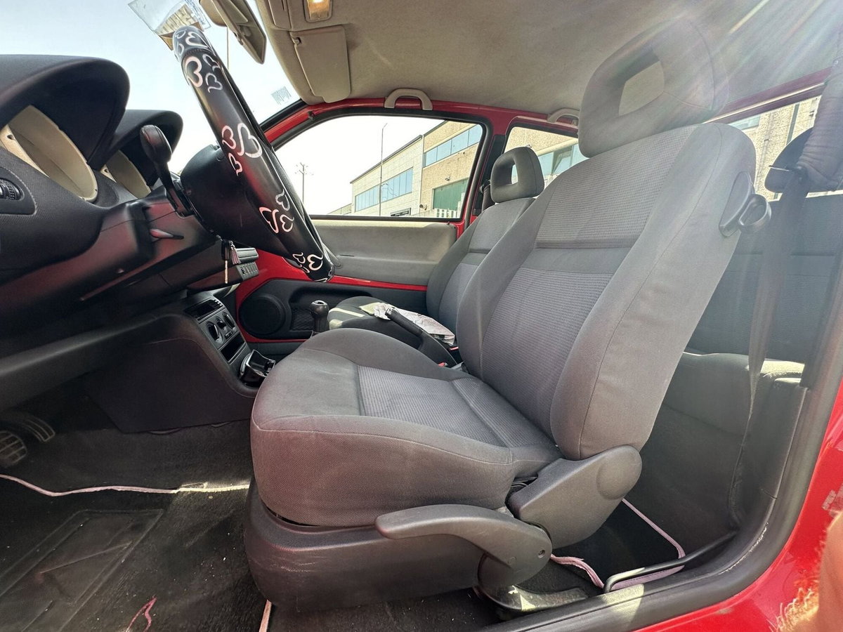 Volkswagen Lupo cat (12)