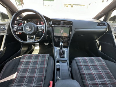Volkswagen Golf GTI Performance 2.0 245 CV TSI DSG 5p. BMT (10)