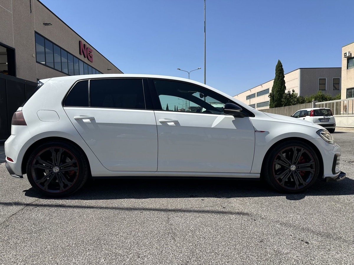 Volkswagen Golf GTI Performance 2.0 245 CV TSI DSG 5p. BMT (7)