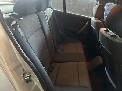 BMW Serie 1 116i cat 5 porte Eletta (10)