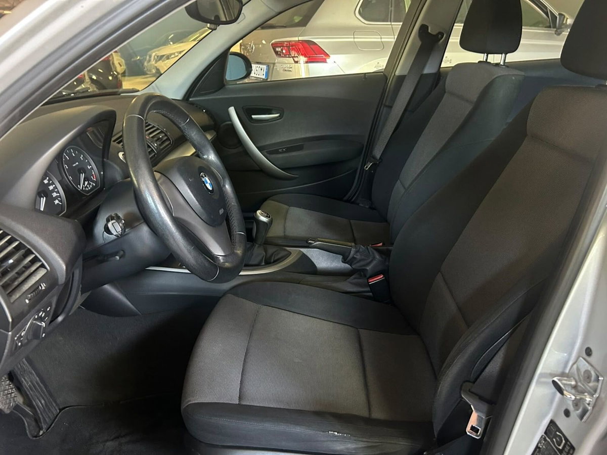 BMW Serie 1 116i cat 5 porte Eletta (8)