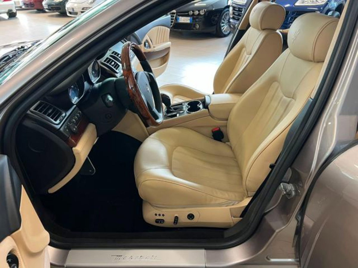 Maserati Quattroporte 4.2 (12)