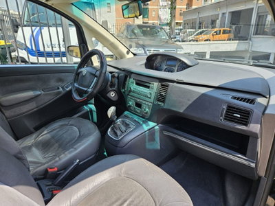 Lancia Musa 1.4 16V Platino (10)