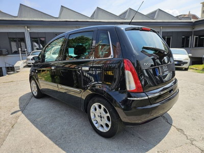 Lancia Musa 1.4 16V Platino (6)