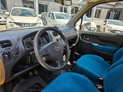 Opel Agila 1.0 12V Club (7)