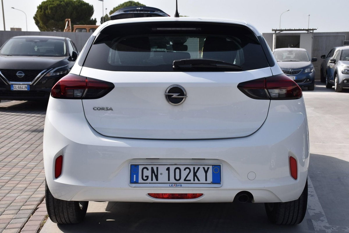 Opel Corsa 1.5 D 100 CV Edition (5)