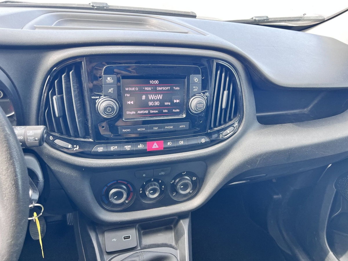 Fiat Doblò cargo combi N1 1.6 mjt 105cv CH1 Lounge S&S (12)