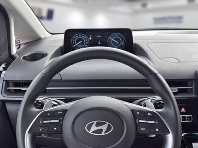 Hyundai Staria 1.6 hev 2wd auto (6)
