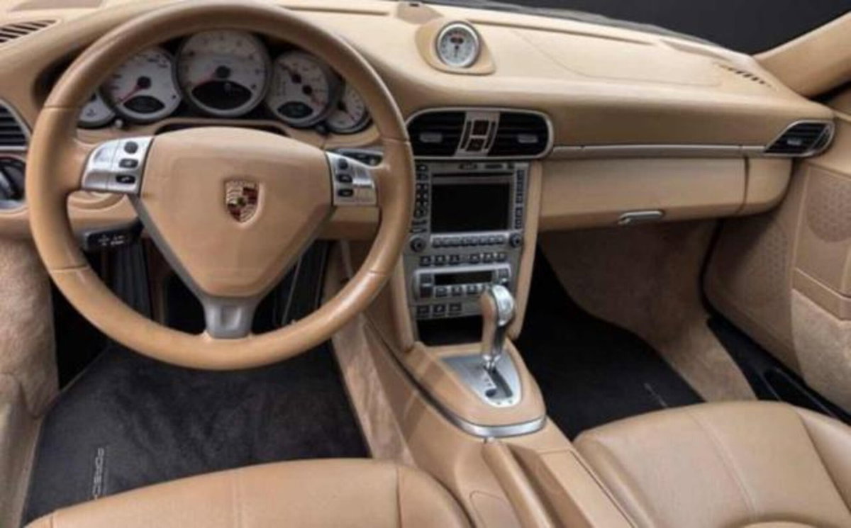 Porsche 911 Cabrio Carrera S (5)
