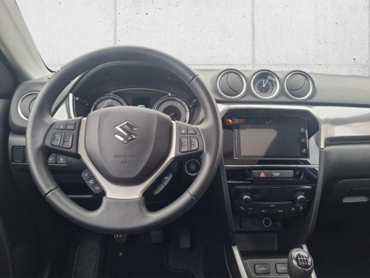 Suzuki Vitara 1.4 Hybrid 4WD AllGrip Easy Top (9)