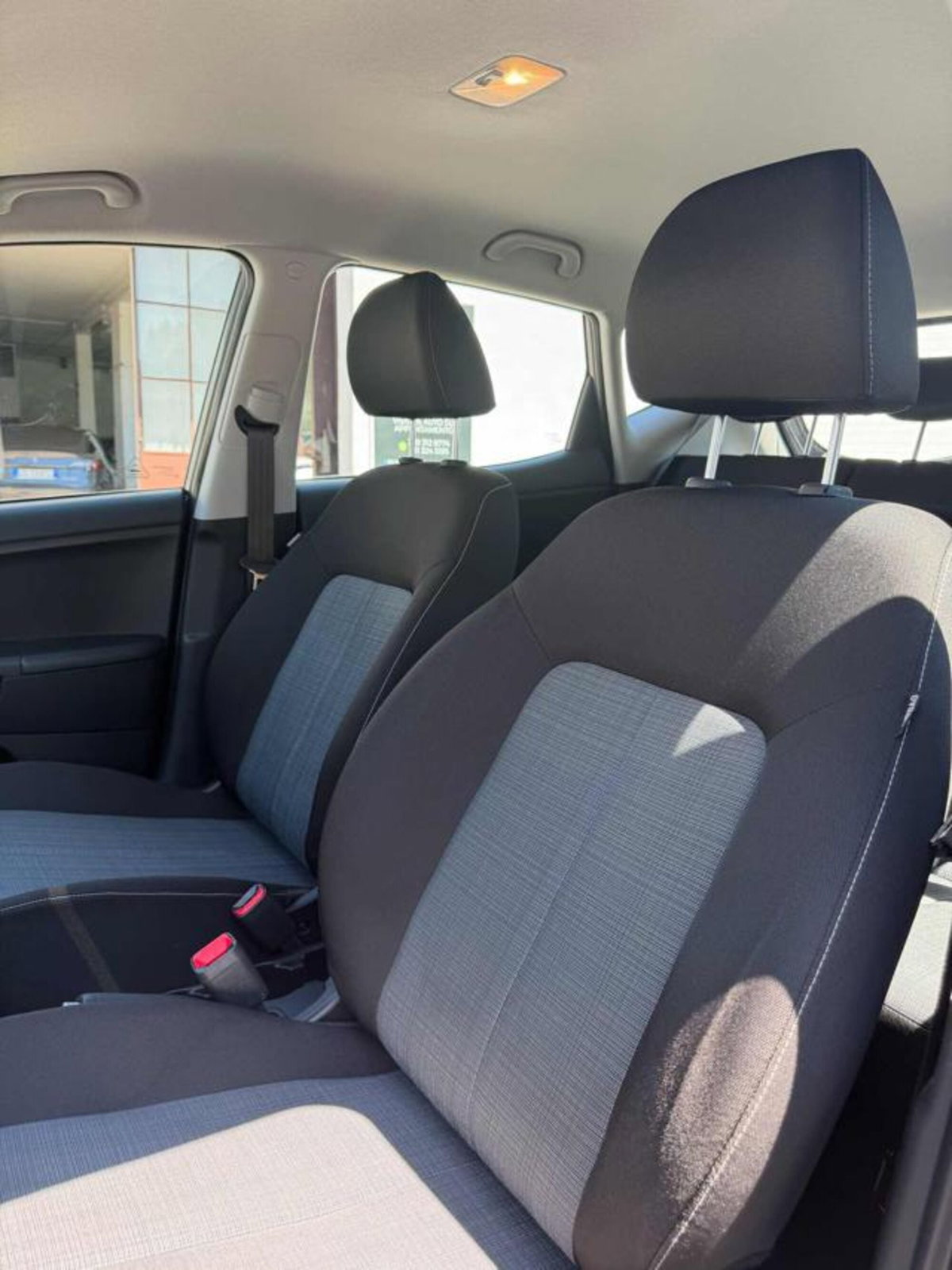 Kia Venga 1.4 CVVT Cool (10)