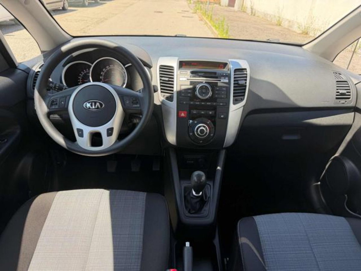 Kia Venga 1.4 CVVT Cool (12)